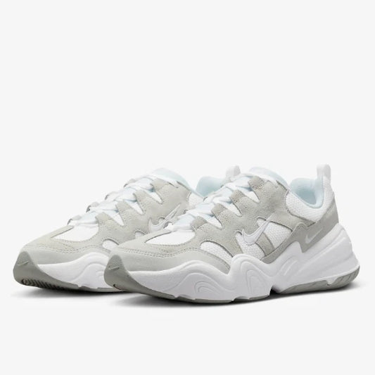 Zapatillas Nike Tech Hera