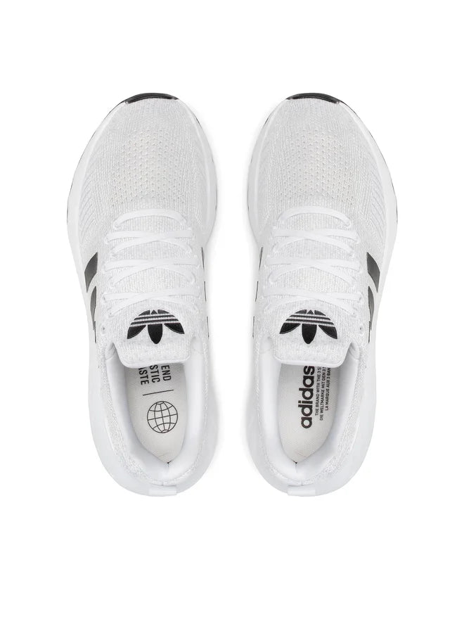 Zapatilla adidas Swift Run 22