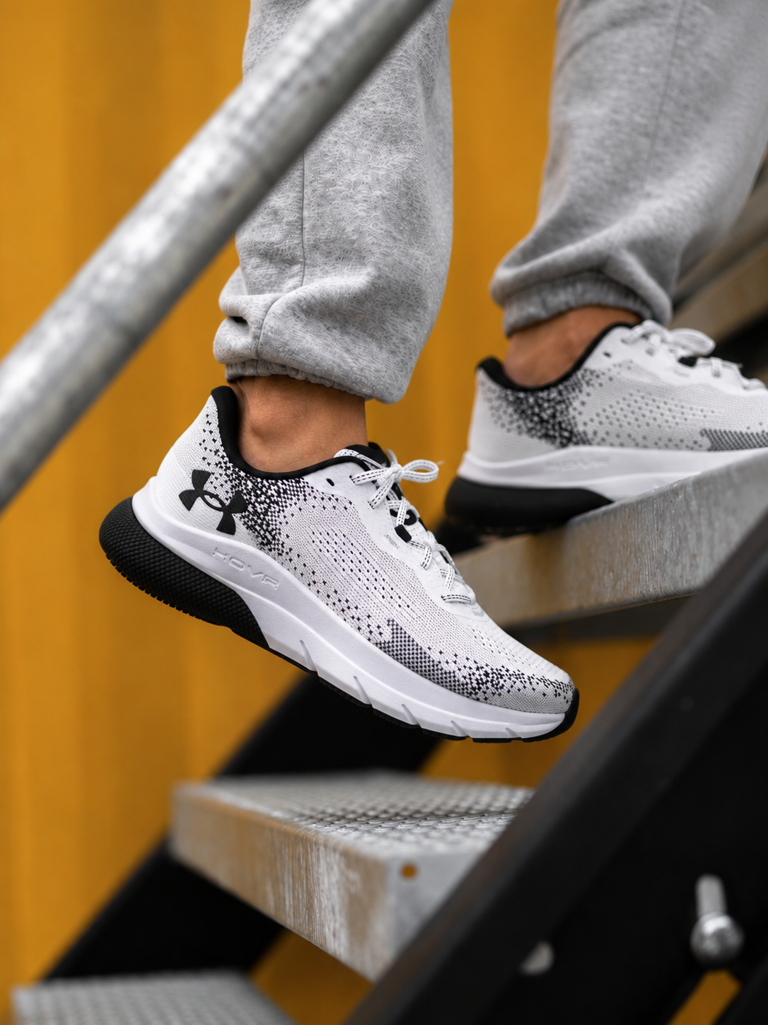 Zapatillas Under Armour HOVR Turbulence 2