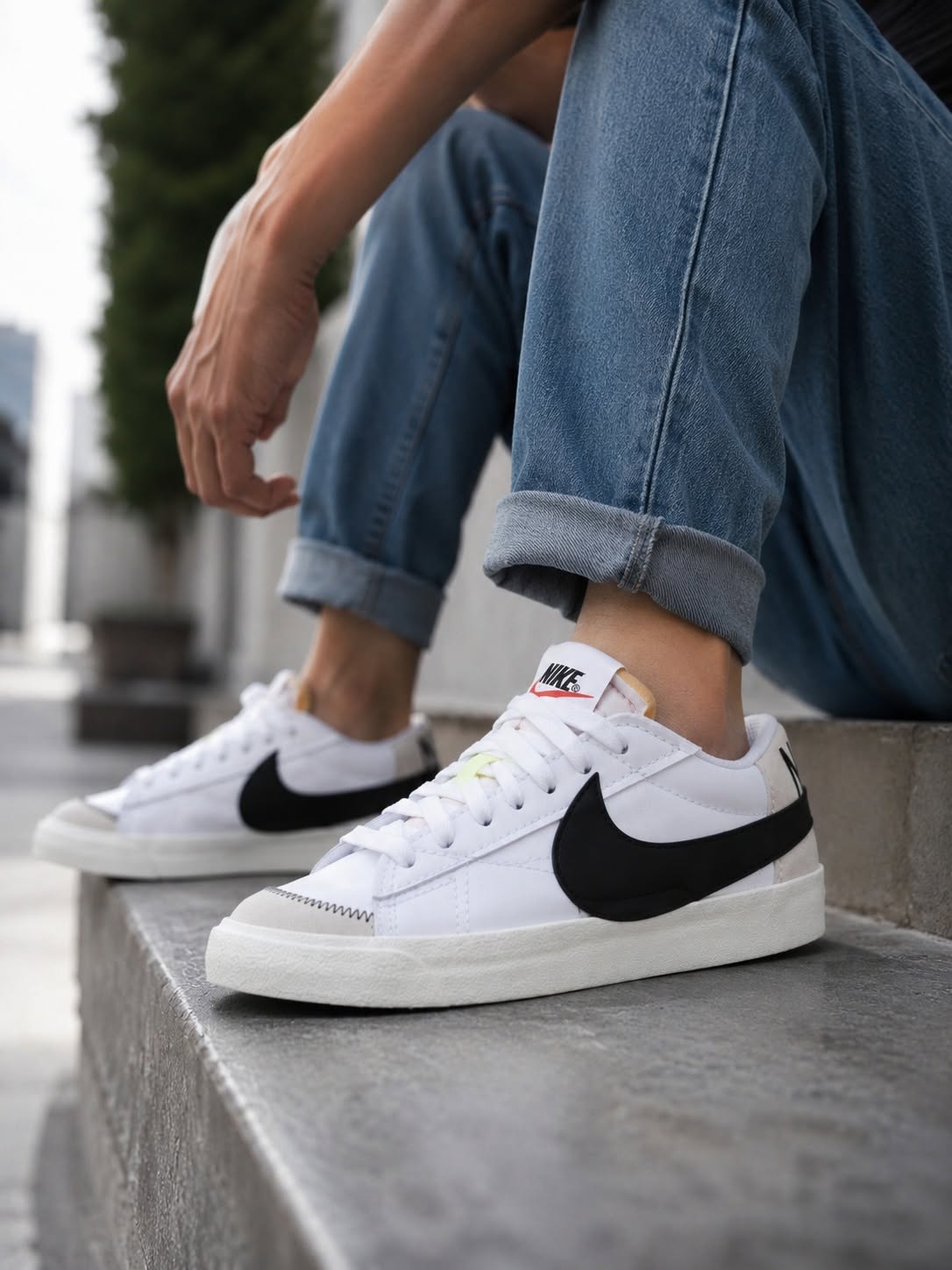 Zapatillas Nike Blazer Bajo 77 Jumbo Blanco Negro