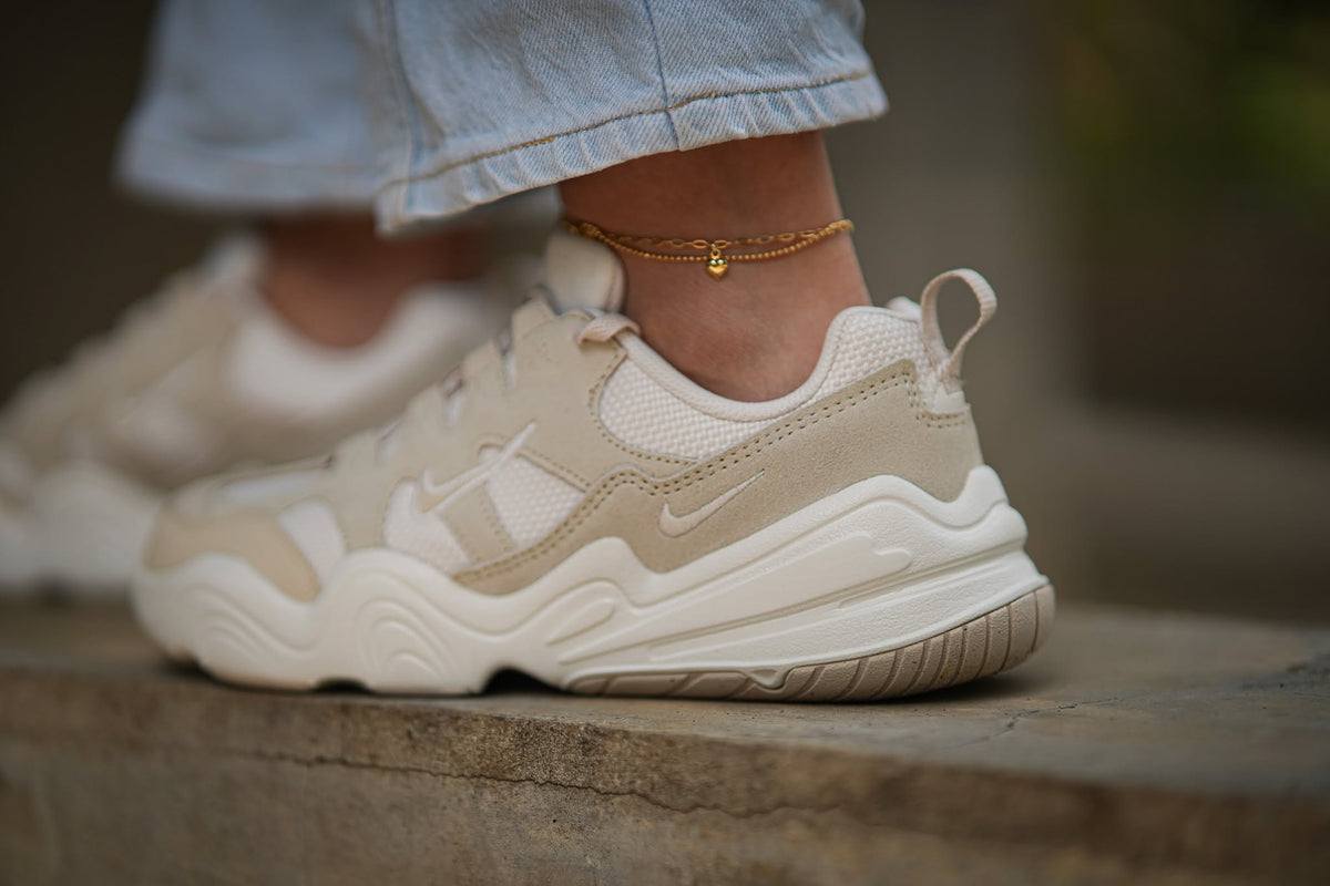 Zapatillas Nike Tech Hera