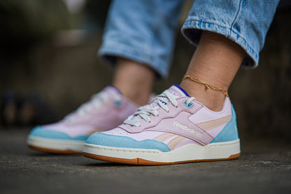 Zapatillas Reebok BB 4000 II "Pixel Pink Blue Pearl"