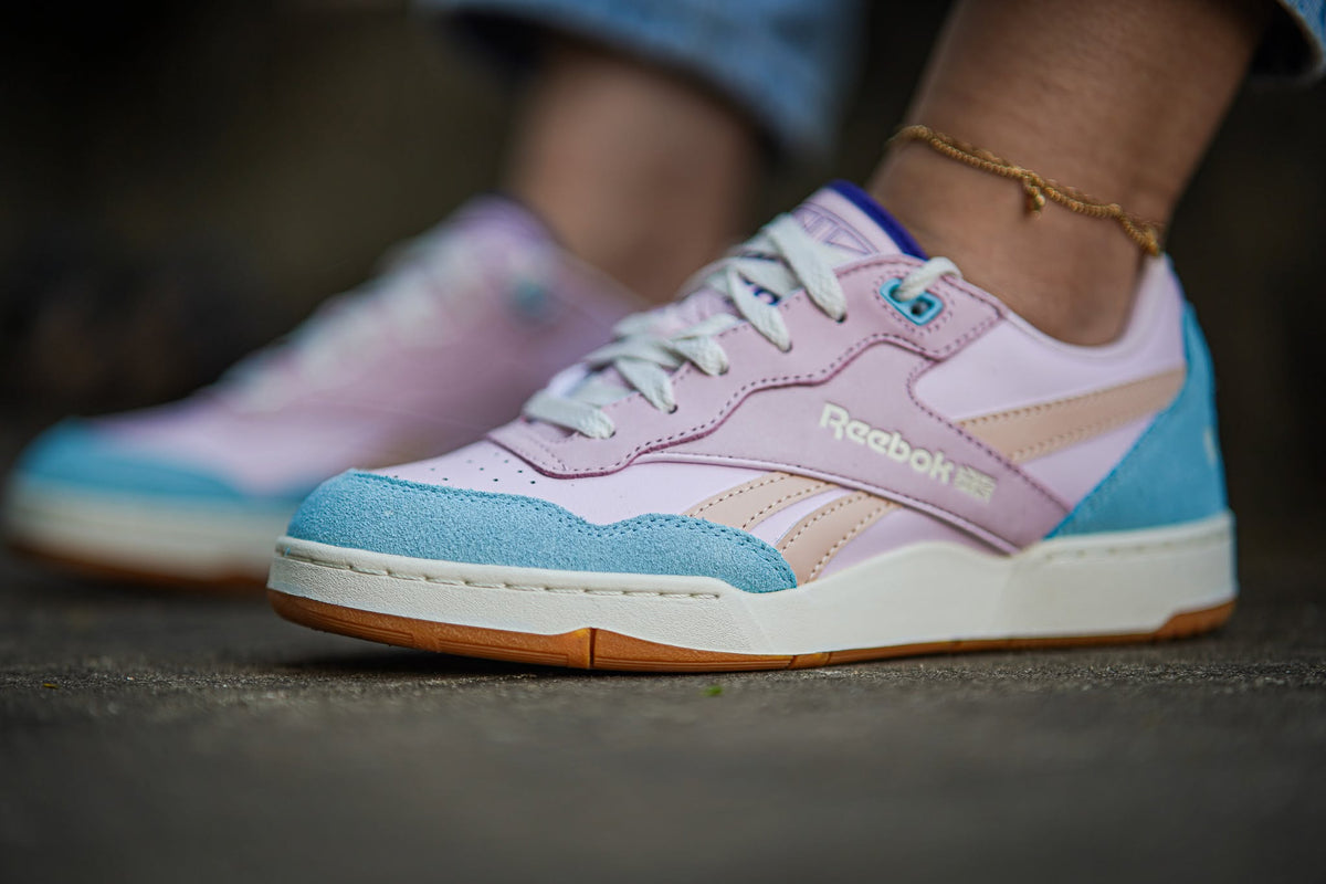 Zapatillas Reebok BB 4000 II "Pixel Pink Blue Pearl"