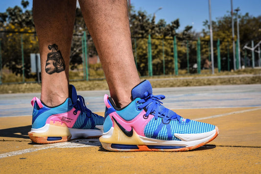 Zapatillas Nike LeBron Witness 7
