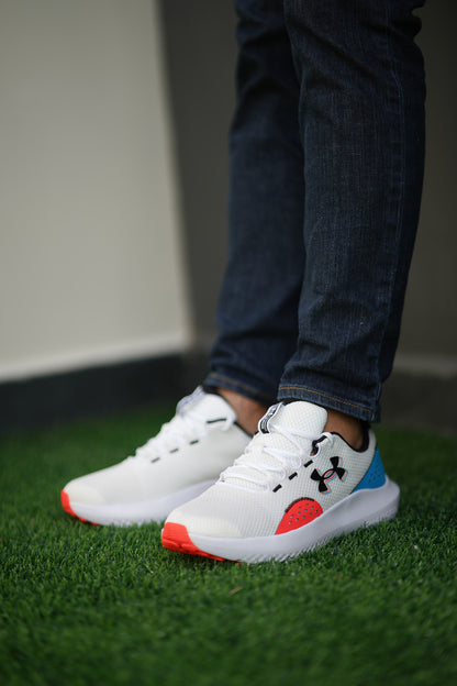 Zapatillas Under Armour Charged Surge 4
