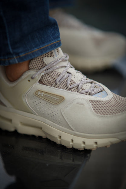 Zapatillas Under Armour Summit Trek Suede