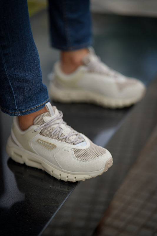 Zapatillas Under Armour Summit Trek Suede