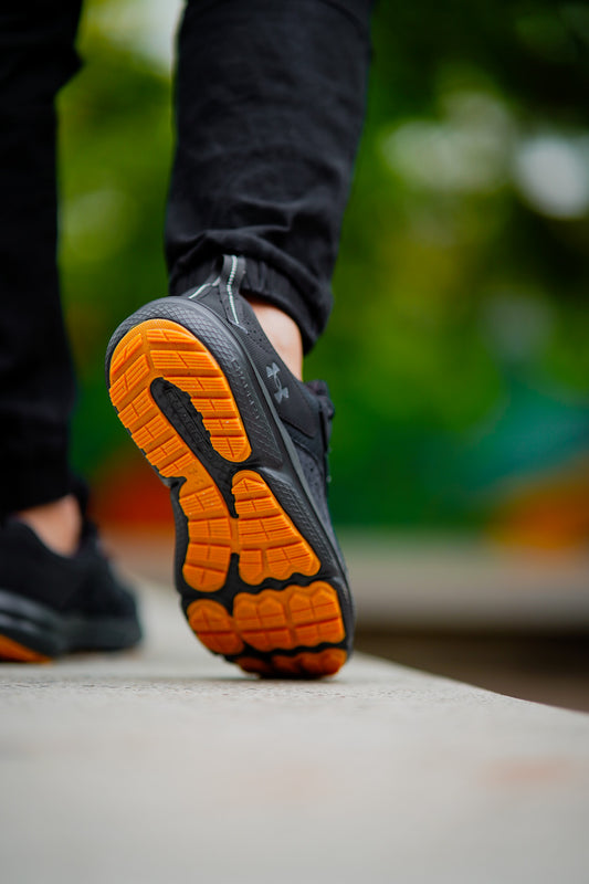 Zapatillas Under Armour Charged Verssert 2
