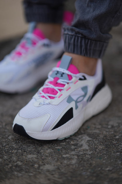 Zapatillas Under Armour HOVR Mega 2 MVMNT