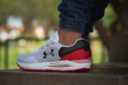 zapatillas Under Armour HOVR Intake 6