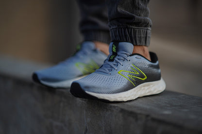 Zapatillas New Balance 520 V8