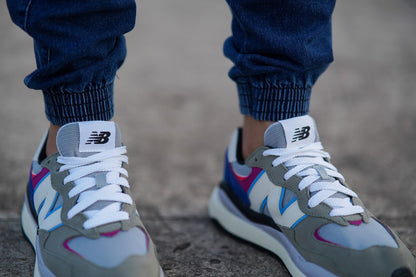 Zapatilla New Balance Incubation Pack - Grey Pink Zing