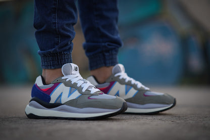 Zapatilla New Balance Incubation Pack - Grey Pink Zing