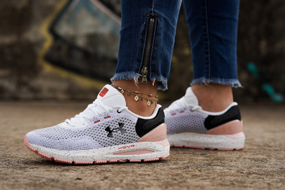 Zapatillas Under Armour HOVR Intake 6