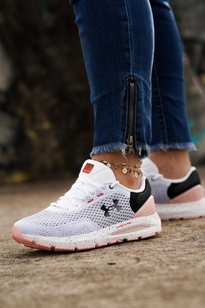 Zapatillas Under Armour HOVR Intake 6