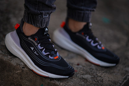 Zapatillas Adidas Ultraboost Light x Parley