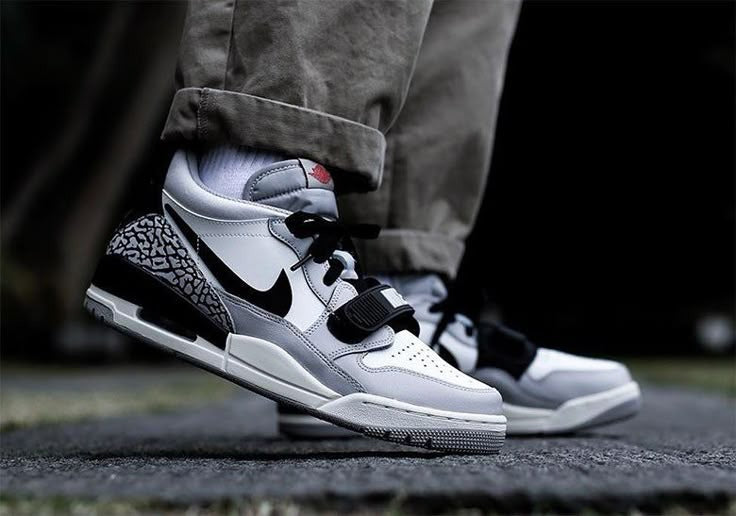 Zapatillas Jordan Legacy 312