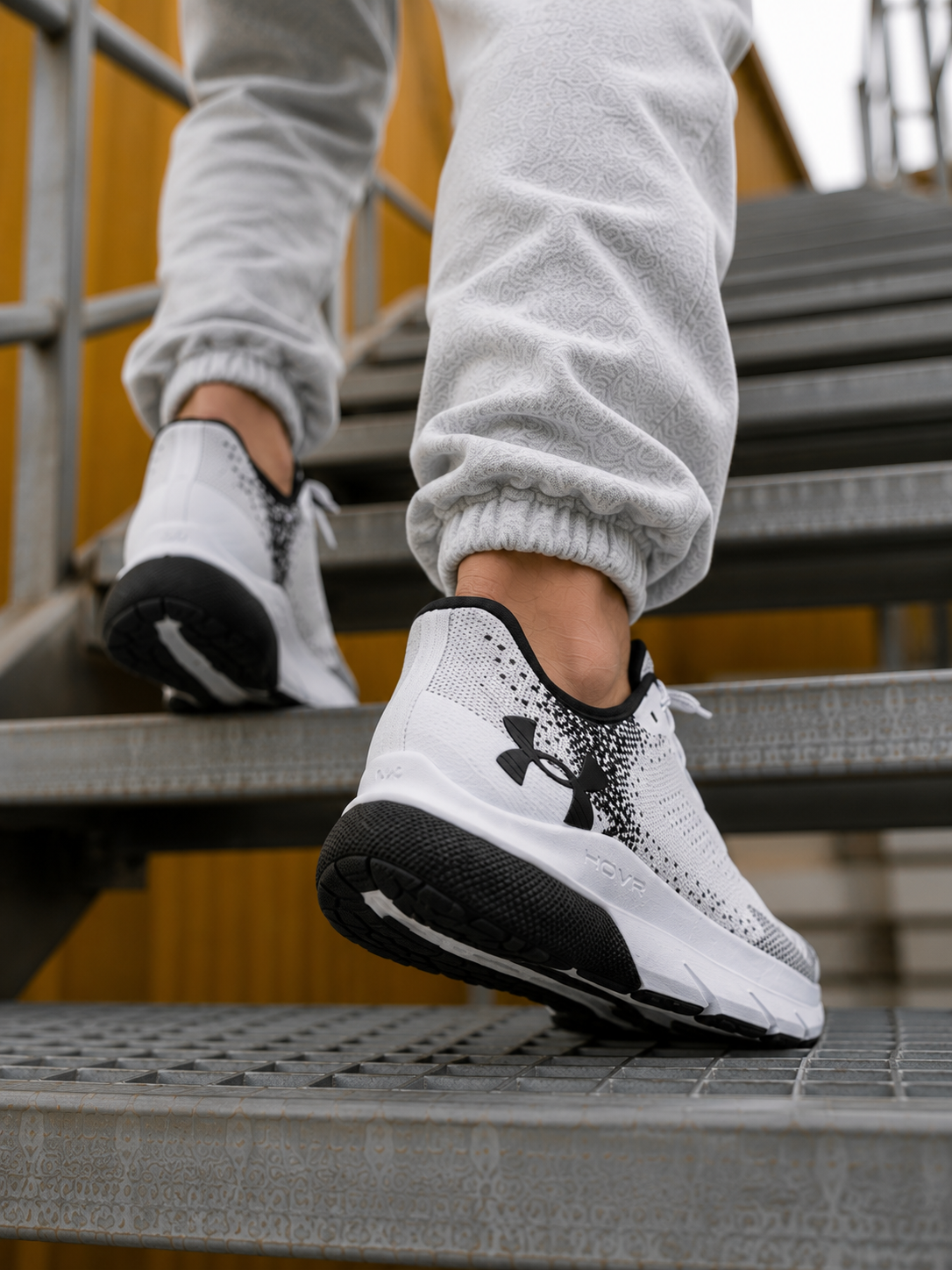 Zapatillas Under Armour HOVR Turbulence 2